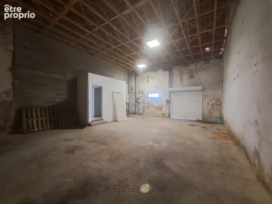Maison rénovée avec 3 chambres, garage et jardin clos - photo 17