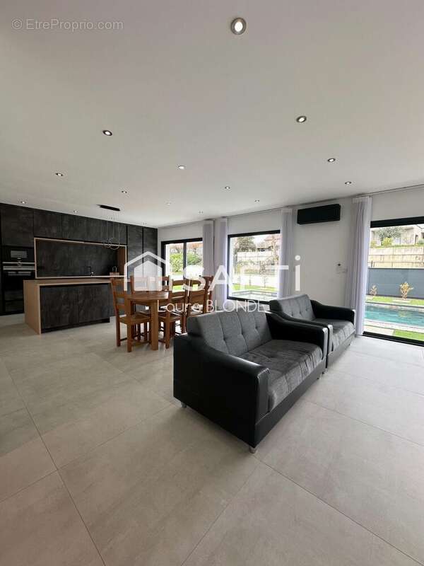 Photo 7 - Maison à MONTMOROT