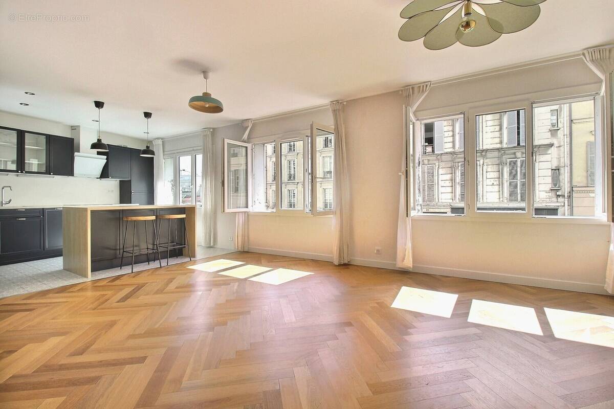 Appartement à VERSAILLES