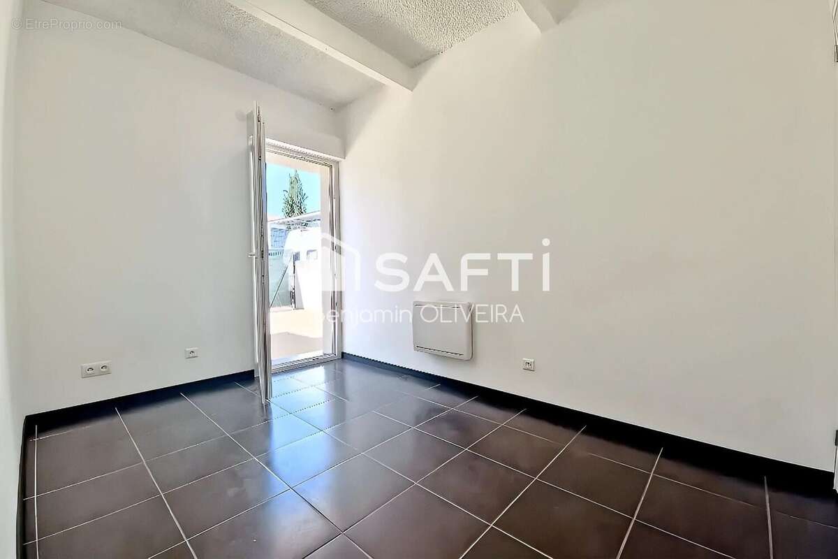 Photo 5 - Maison à GREASQUE