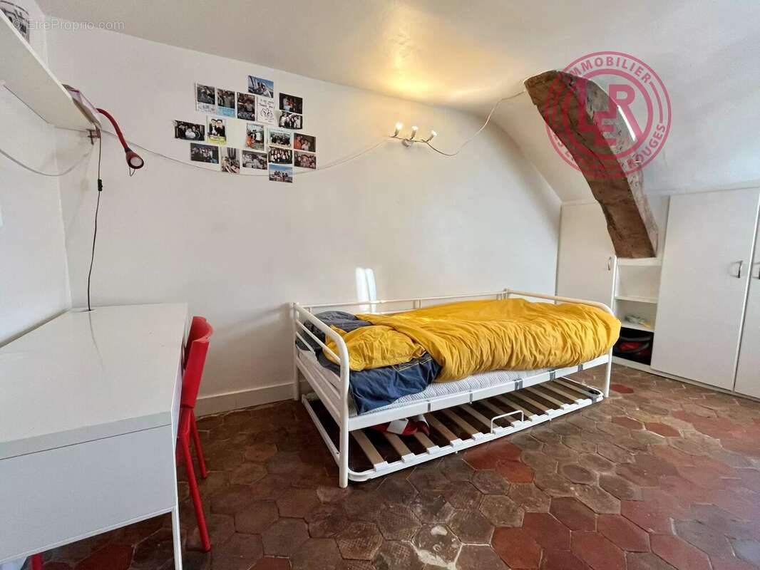 Appartement à PARIS-10E