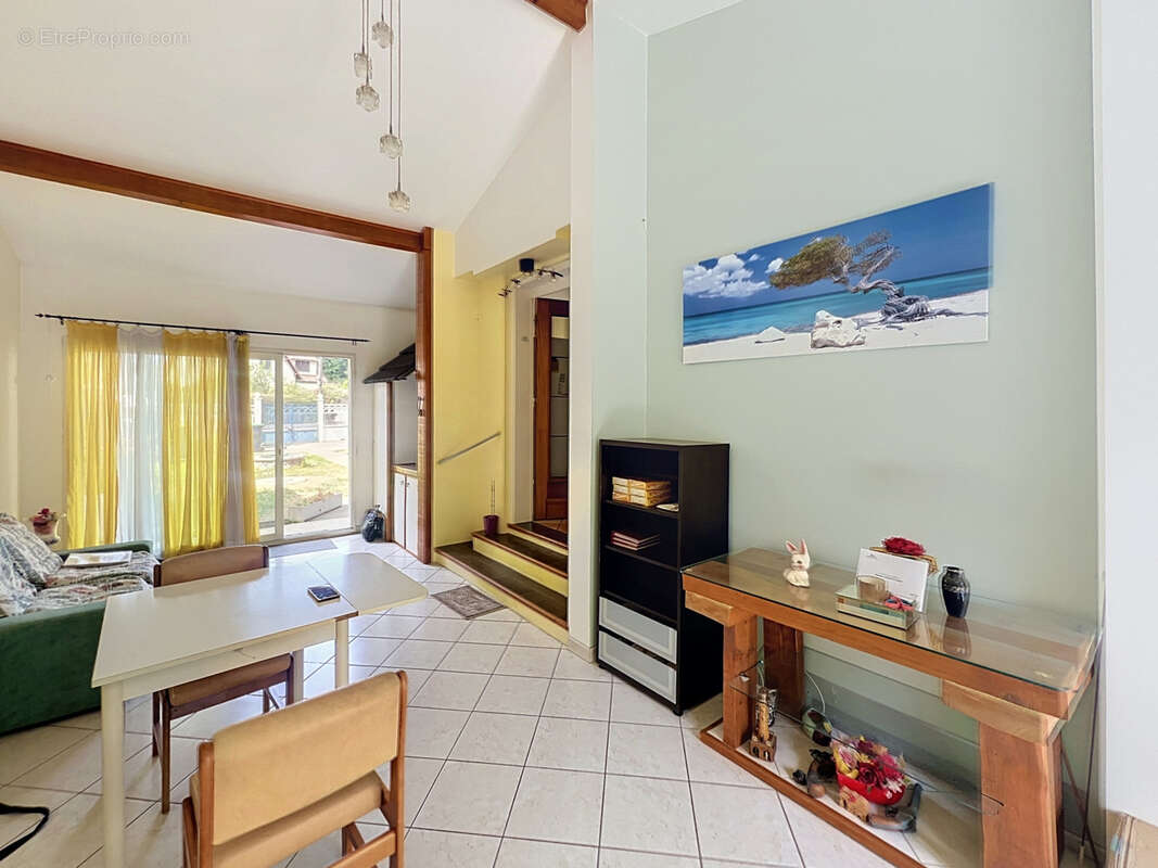 Maison plain pied sur 653 m2 st genevieve des bois - photo 6