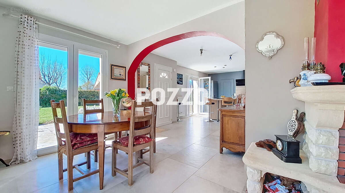 Maison à COURSEULLES-SUR-MER