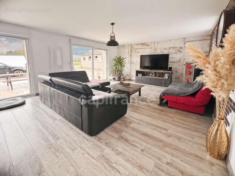 À vendre - colembert - propriete - superfice terrain 14300 m2 - longère rénovée - hangar - terrain constructible  - pature - gar - photo 6