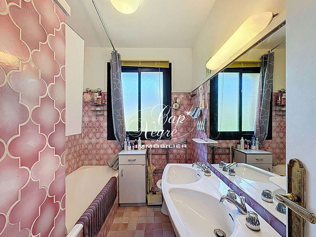Appartement à LE LAVANDOU