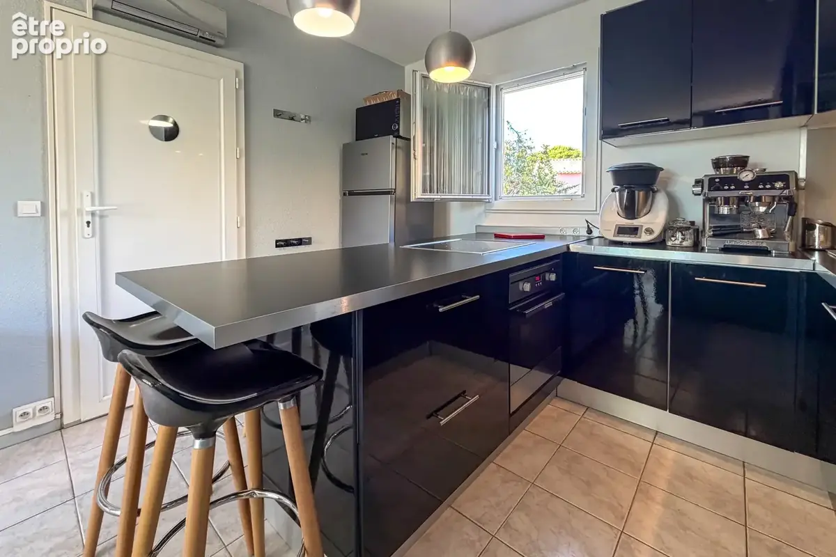 Appartement à LA LONDE-LES-MAURES