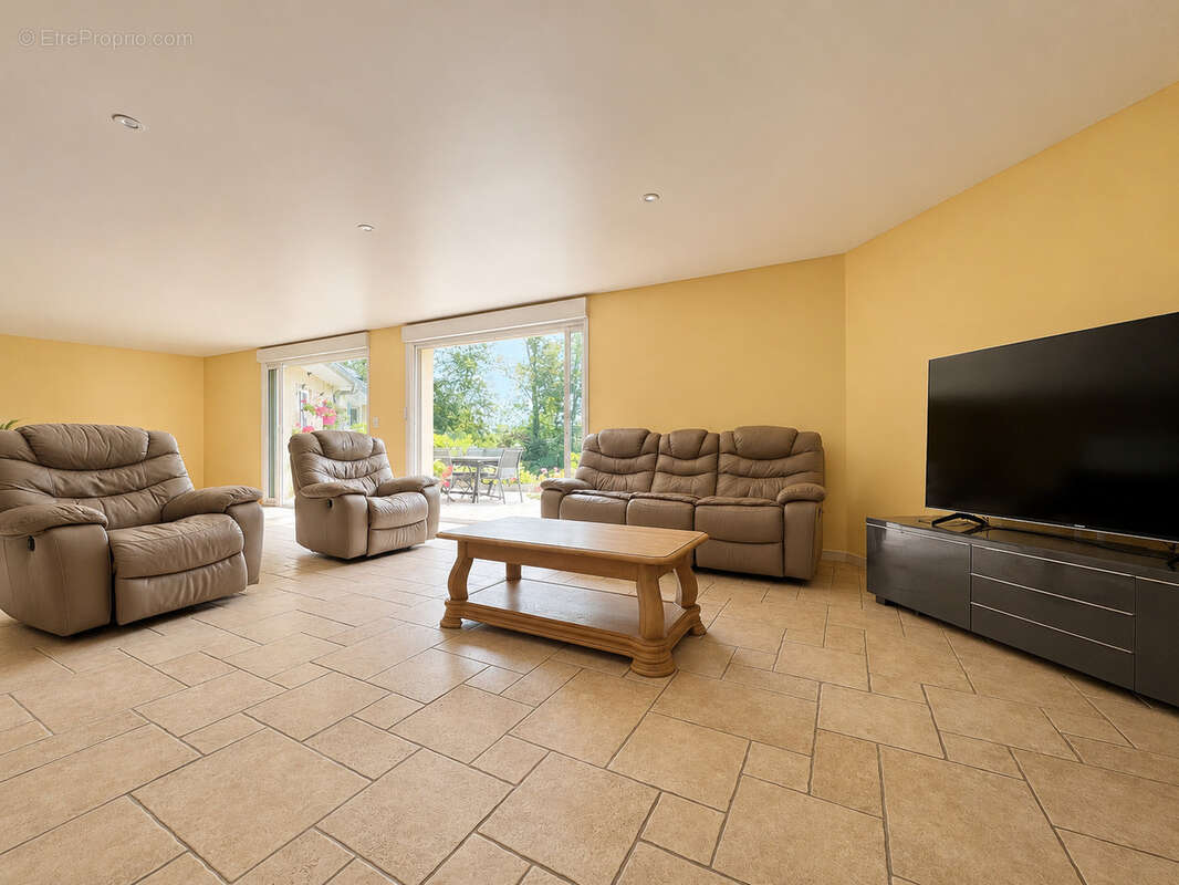 Maison de village - 240m2 - parc arbore - photo 10