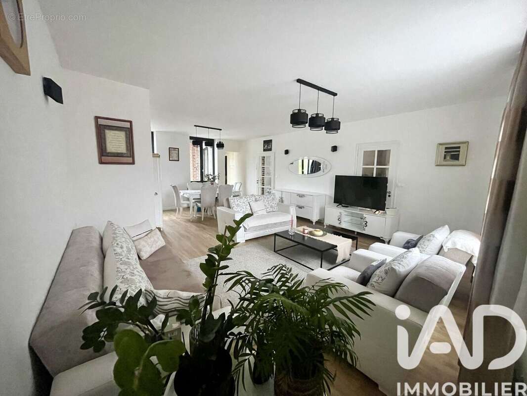 Photo 4 - Maison à MONS-EN-BAROEUL