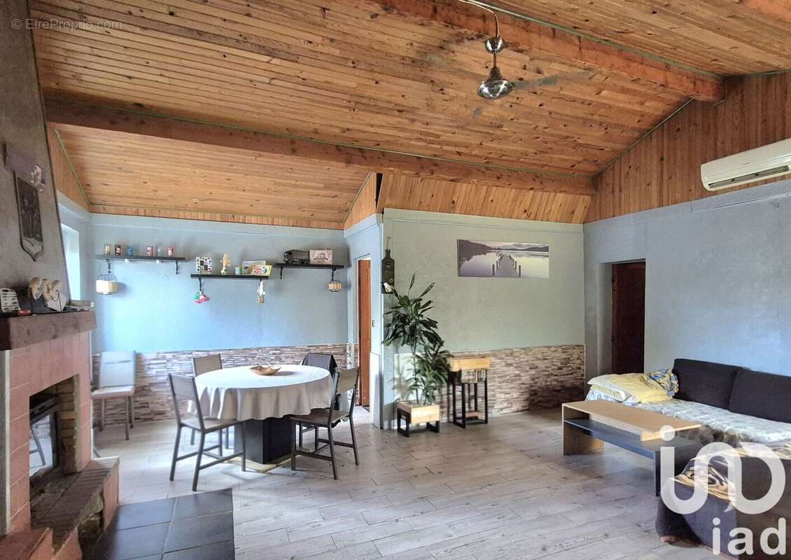 Photo 3 - Maison à JAU-DIGNAC-ET-LOIRAC