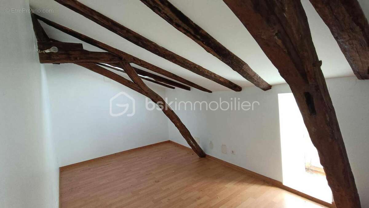 Appartement à BELVES
