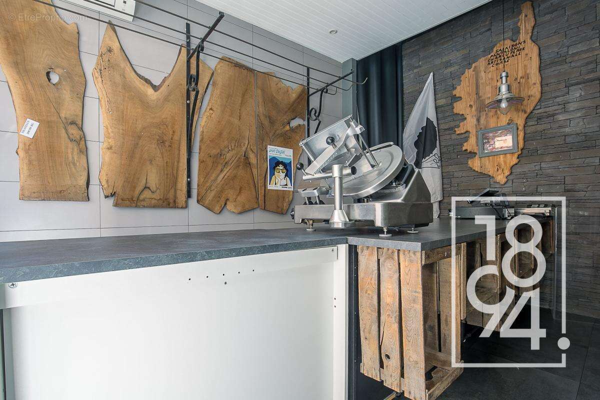 Commerce à MARSEILLE-4E