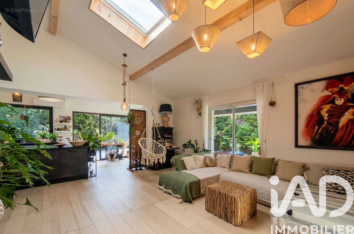 Photo 2 - Maison à TOSSE
