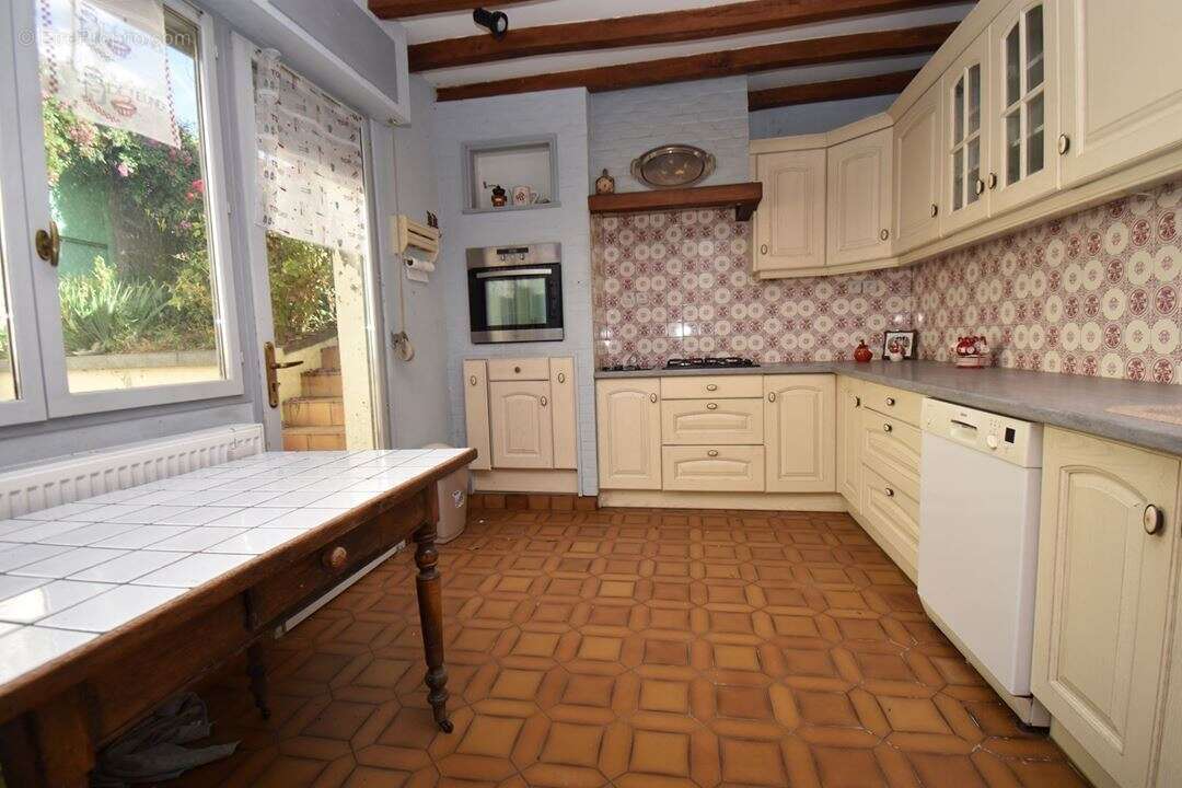 Maison 161 m² à Caudry  - photo 4