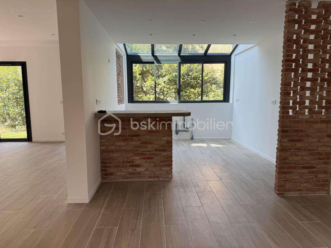Maison neuve de 170 m2, 5 chambres, piscine, à toulon- quartier  la serinette - photo 14
