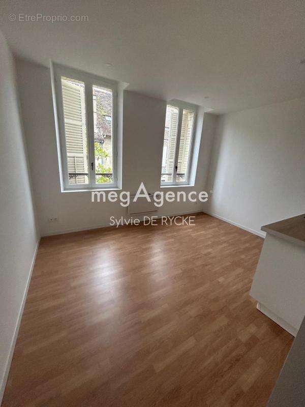 Appartement à SENS