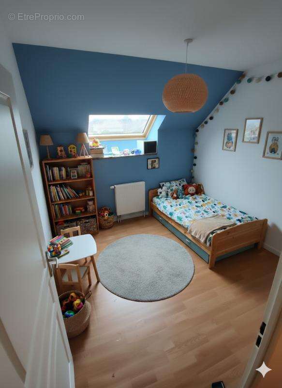 Maison à NEUVILLE-SAINT-REMY