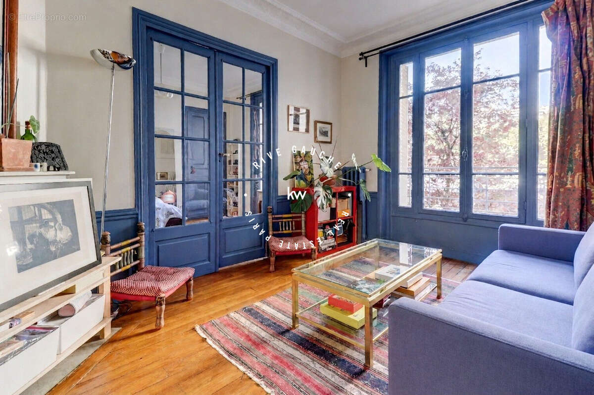 Appartement à PARIS-14E