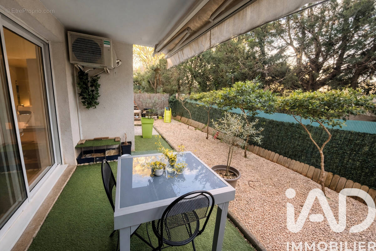 Photo 1 - Appartement à MARSEILLE-9E