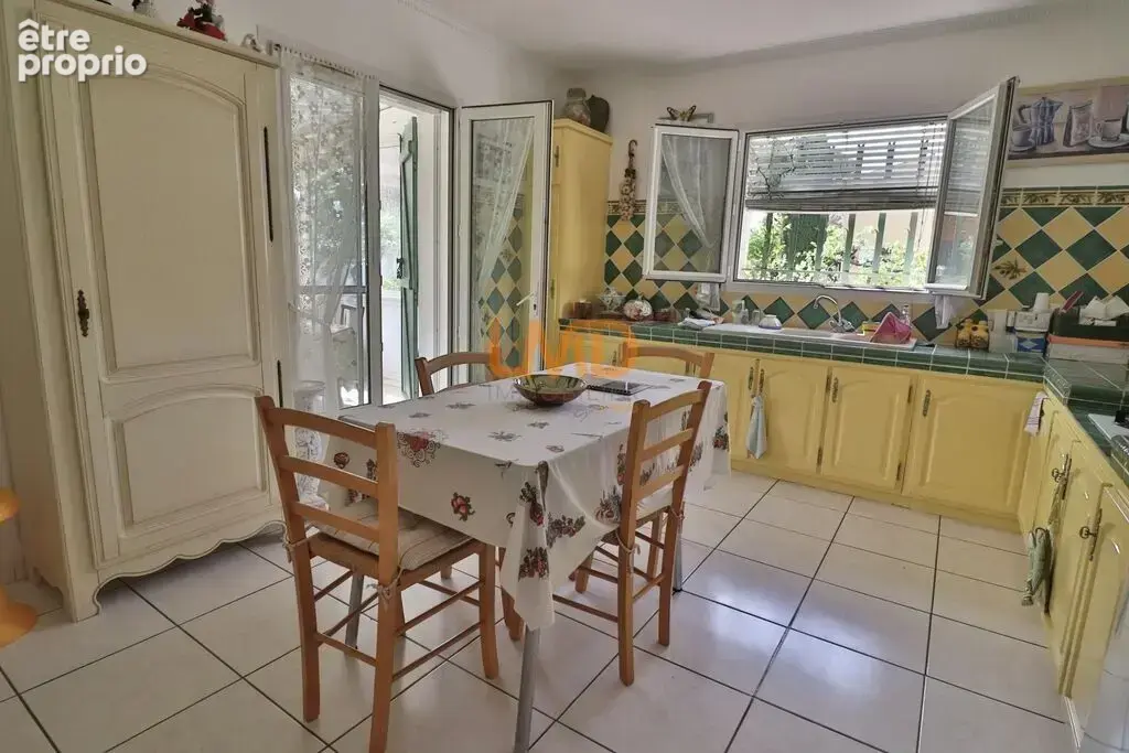 Brignoles: maison 142m2 proche centre ville - photo 7