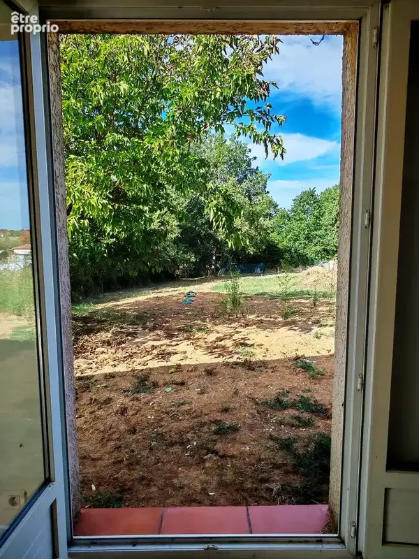 Maison de plain-pied T4 sur 1,09 hectares - photo 6