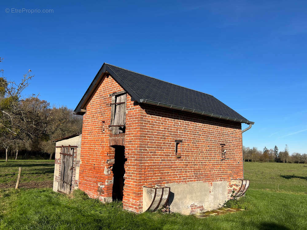 Maison à GUERQUESALLES