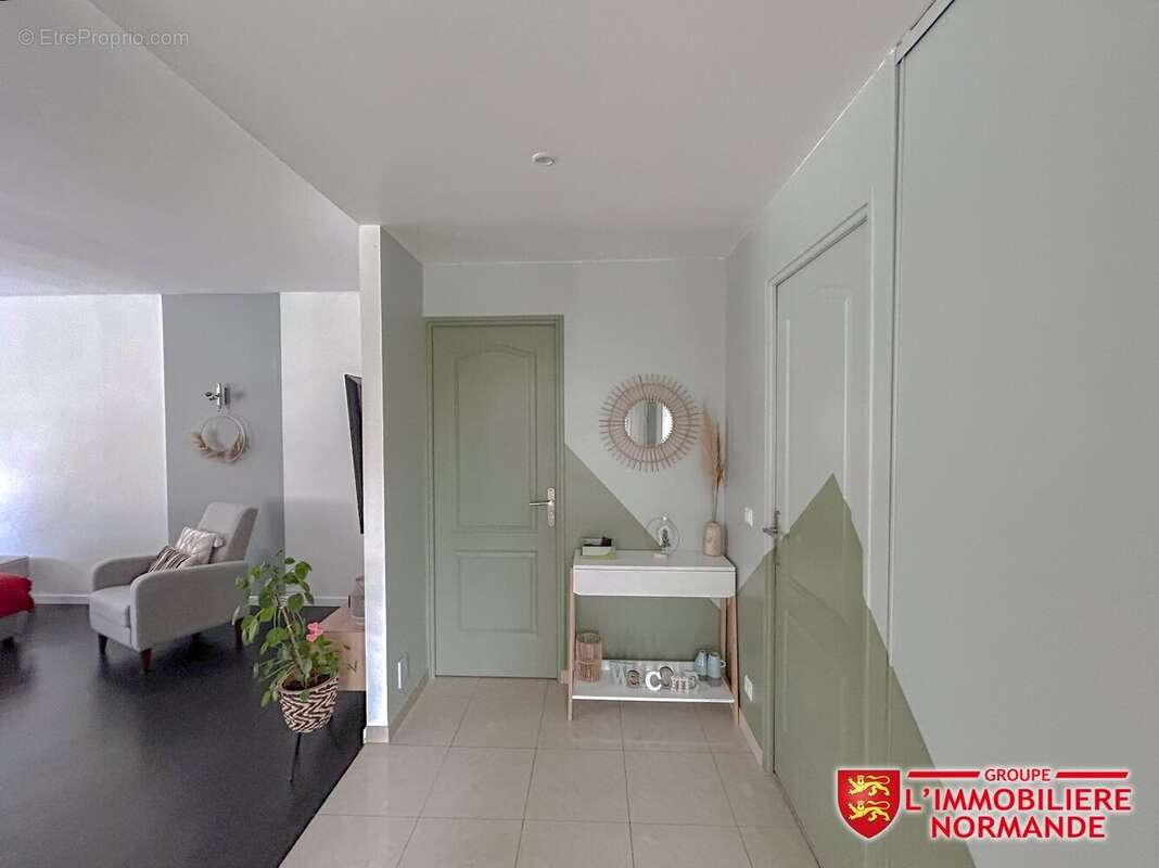 Maison à LIMETZ-VILLEZ