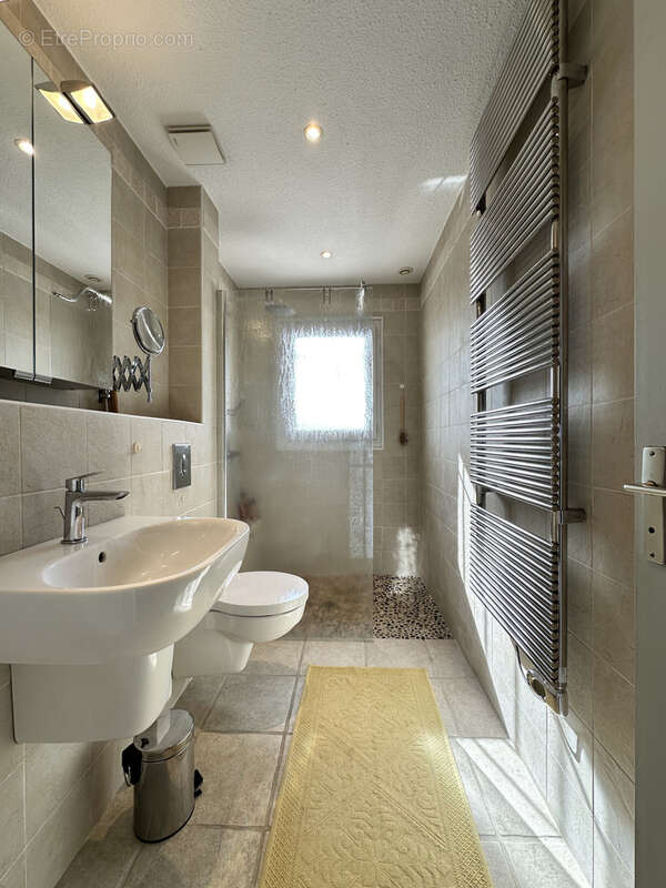 Maison à SAINT-CYPRIEN