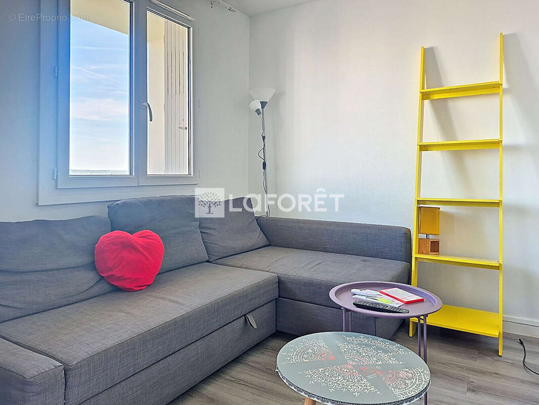 Appartement T3 Rénové - photo 3