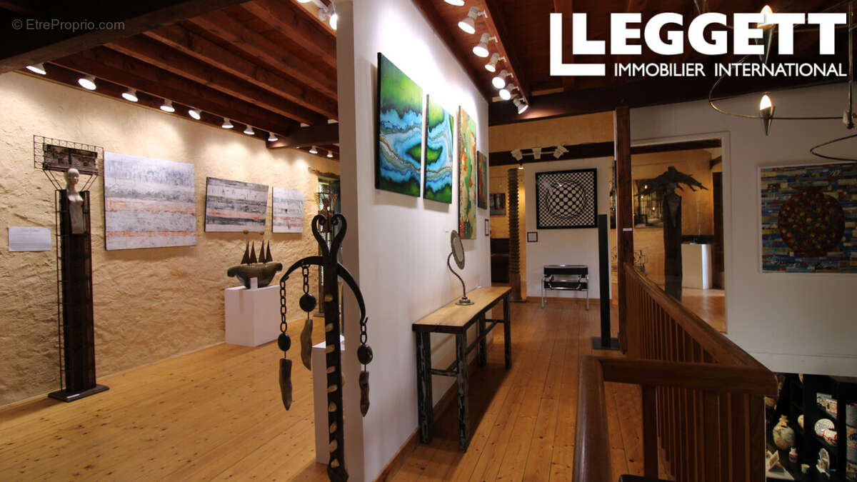 Maison à LE BUISSON-DE-CADOUIN