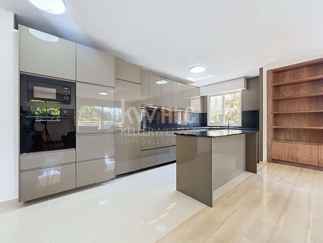 Appartement 4 pièces 94 m² à vendre à Cannes (06400) - photo 3