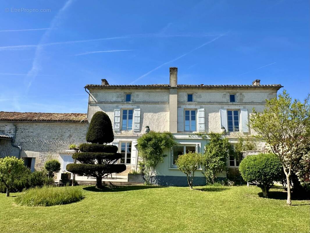 Maison à SAINT-SATURNIN