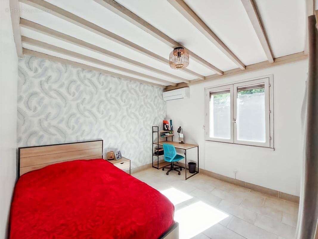 Maison à POMEROLS