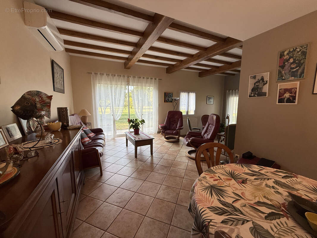 Maison à CHATEAUNEUF-DU-RHONE