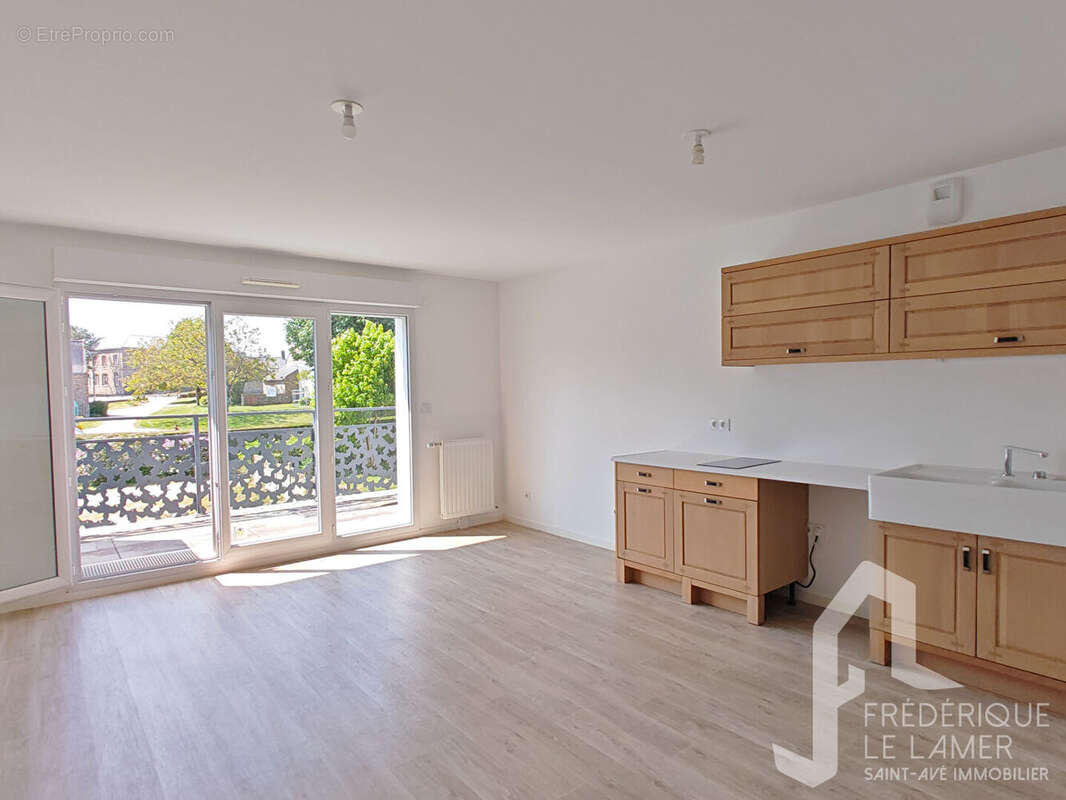Appartement à SAINT-AVE