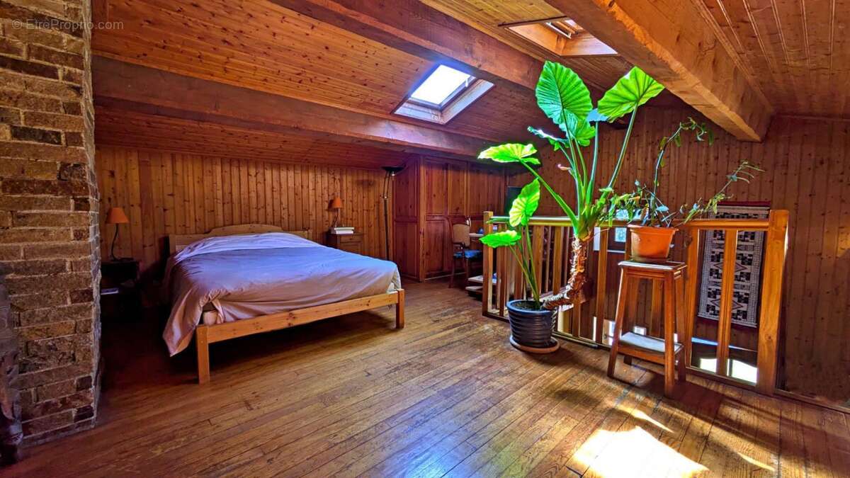 Maison à LACROUZETTE