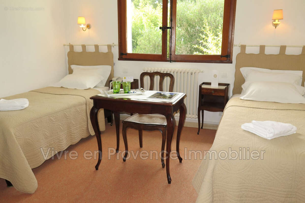 Commerce 612 m² à Cavalaire-Sur-Mer  - photo 6