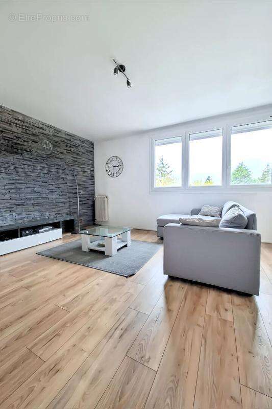 Appartement à JOUE-LES-TOURS