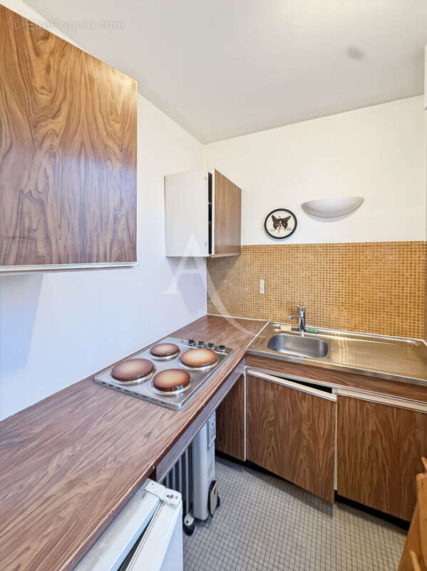 Appartement à PARIS-20E