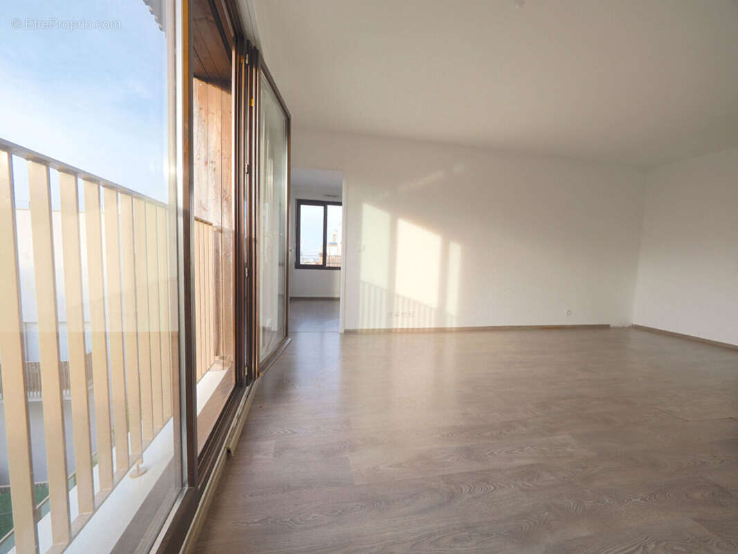 Appartement à ROMAINVILLE