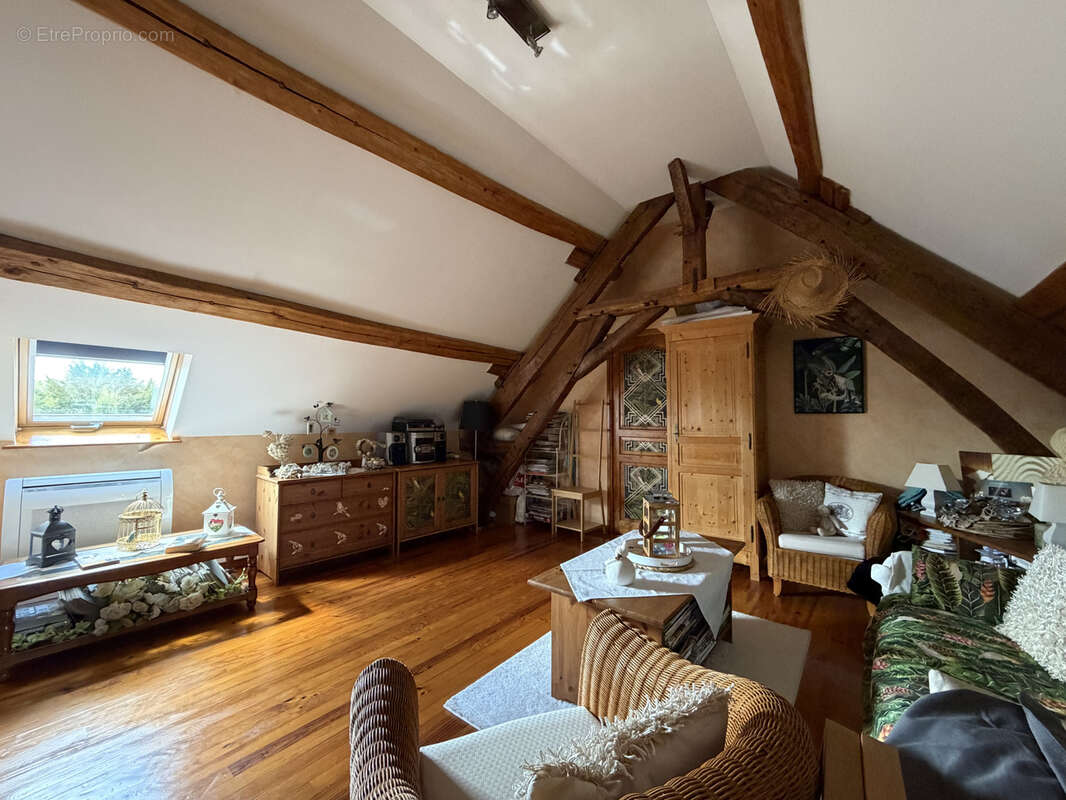 Maison à VILLERS-COTTERETS
