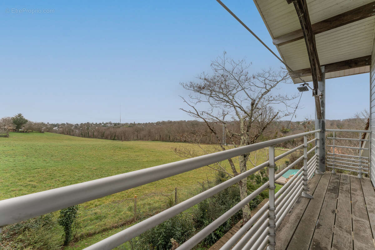 Maison à CARIGNAN-DE-BORDEAUX