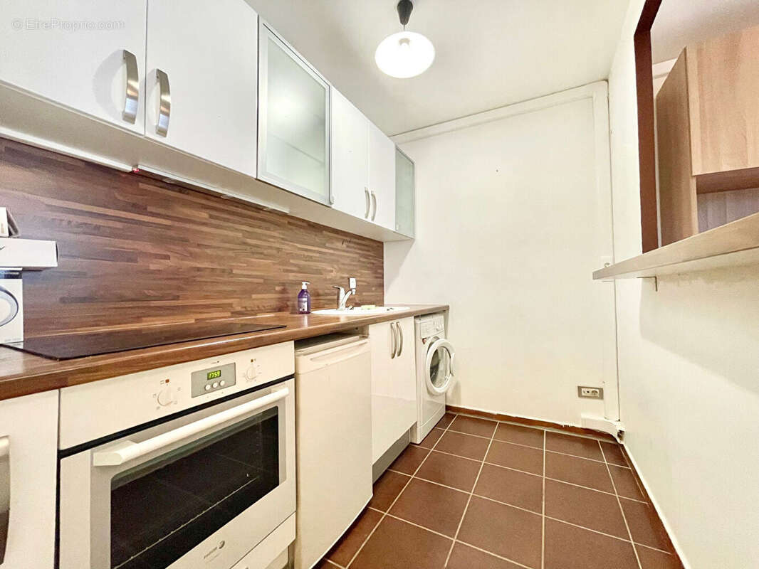 Appartement à PARIS-19E