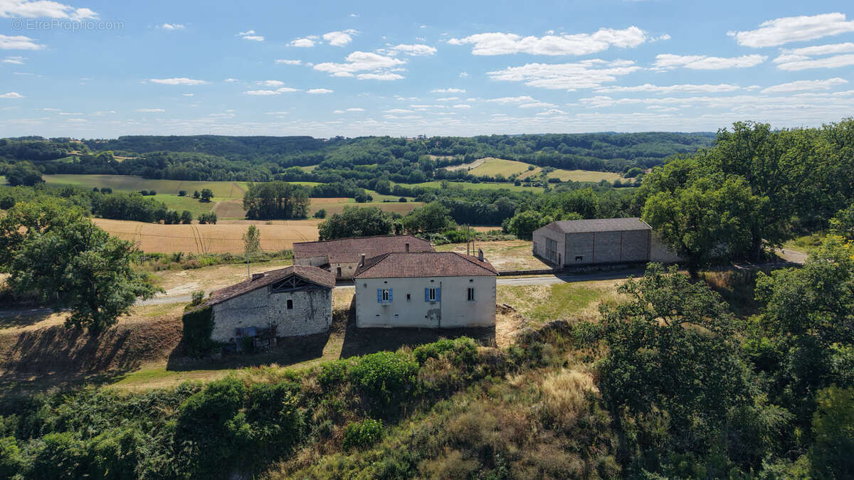Maison à HAUTEFAGE-LA-TOUR