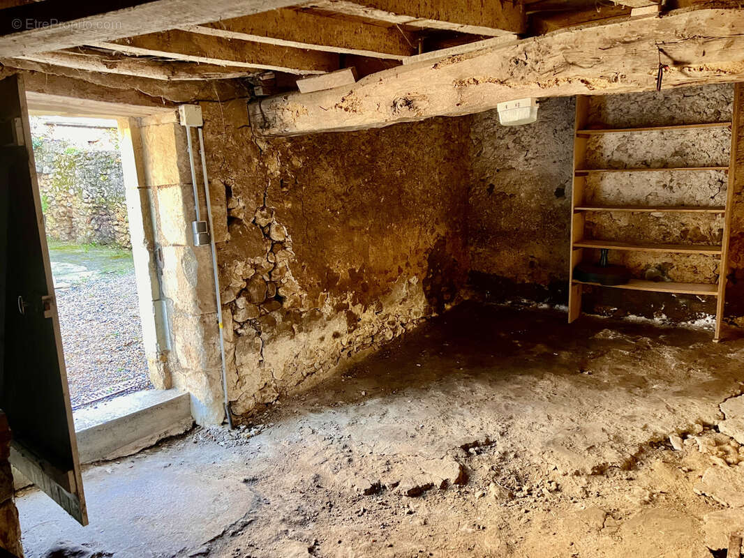 Maison à MONTREUIL-BELLAY