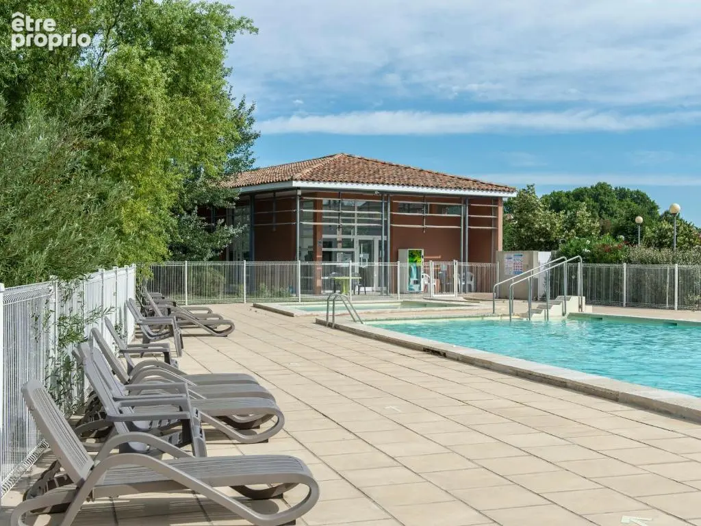 Jolie petite maison T3 de plain pied déjà louée avec terrasse et parking - photo 8