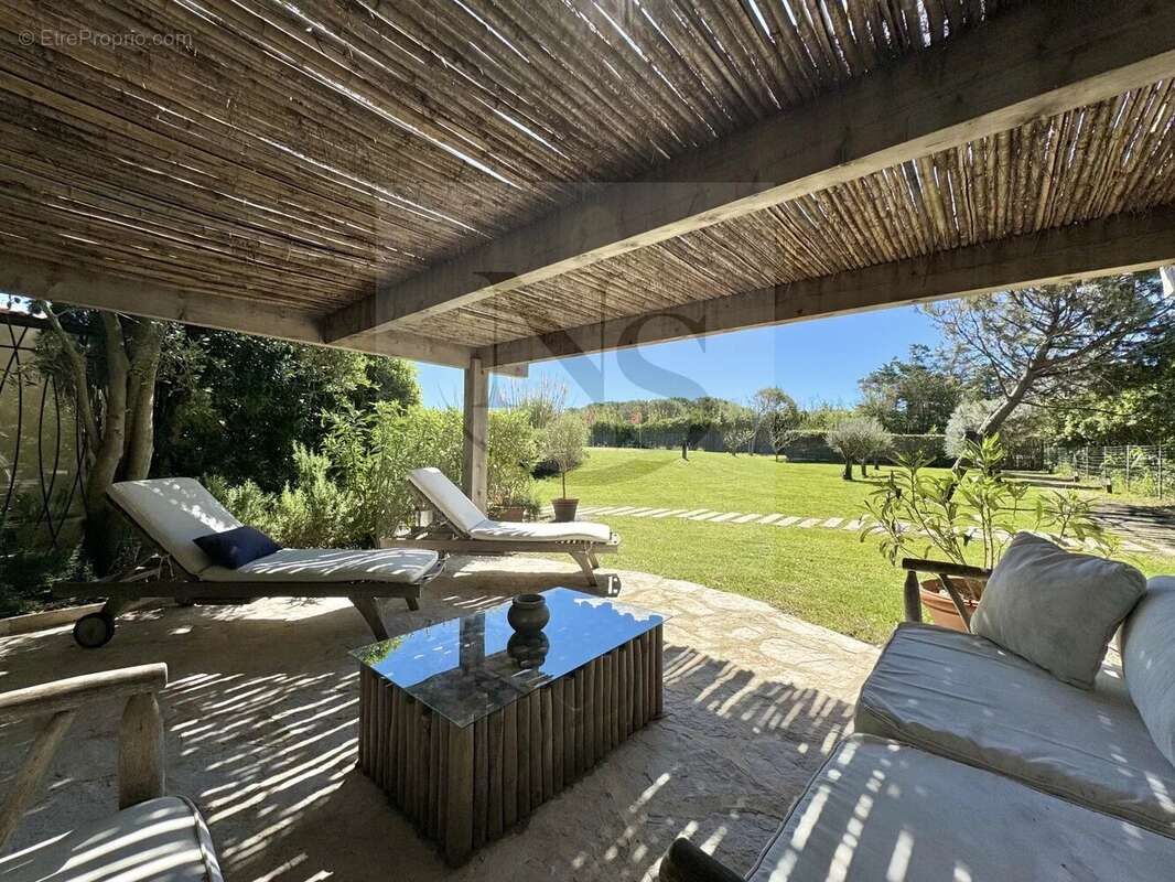 Maison à RAMATUELLE