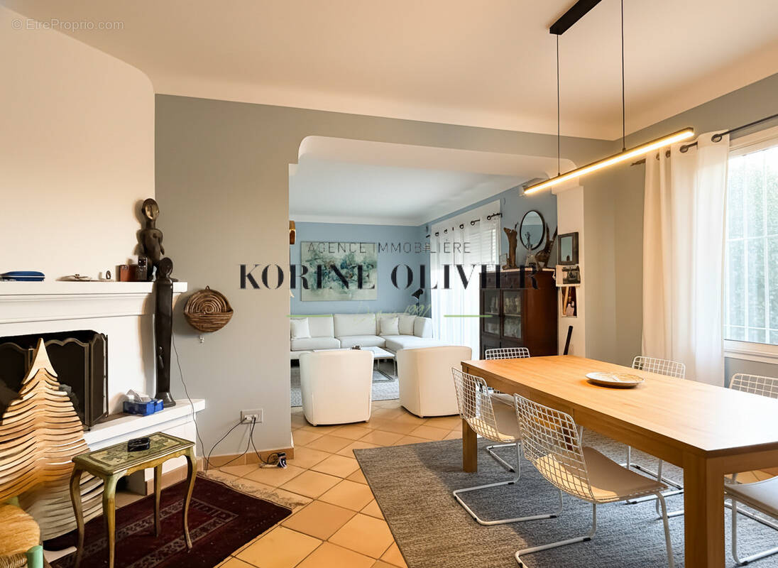 Appartement à AIX-EN-PROVENCE