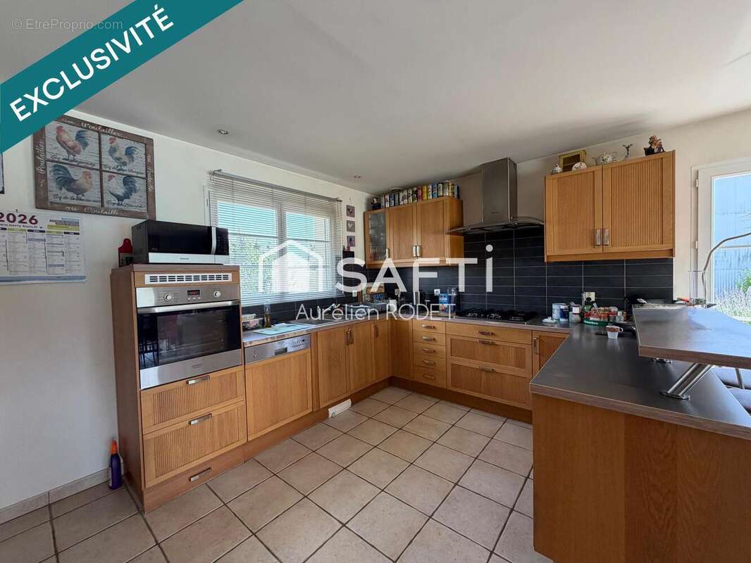 Maison 122 m² à Vatan  - photo 6