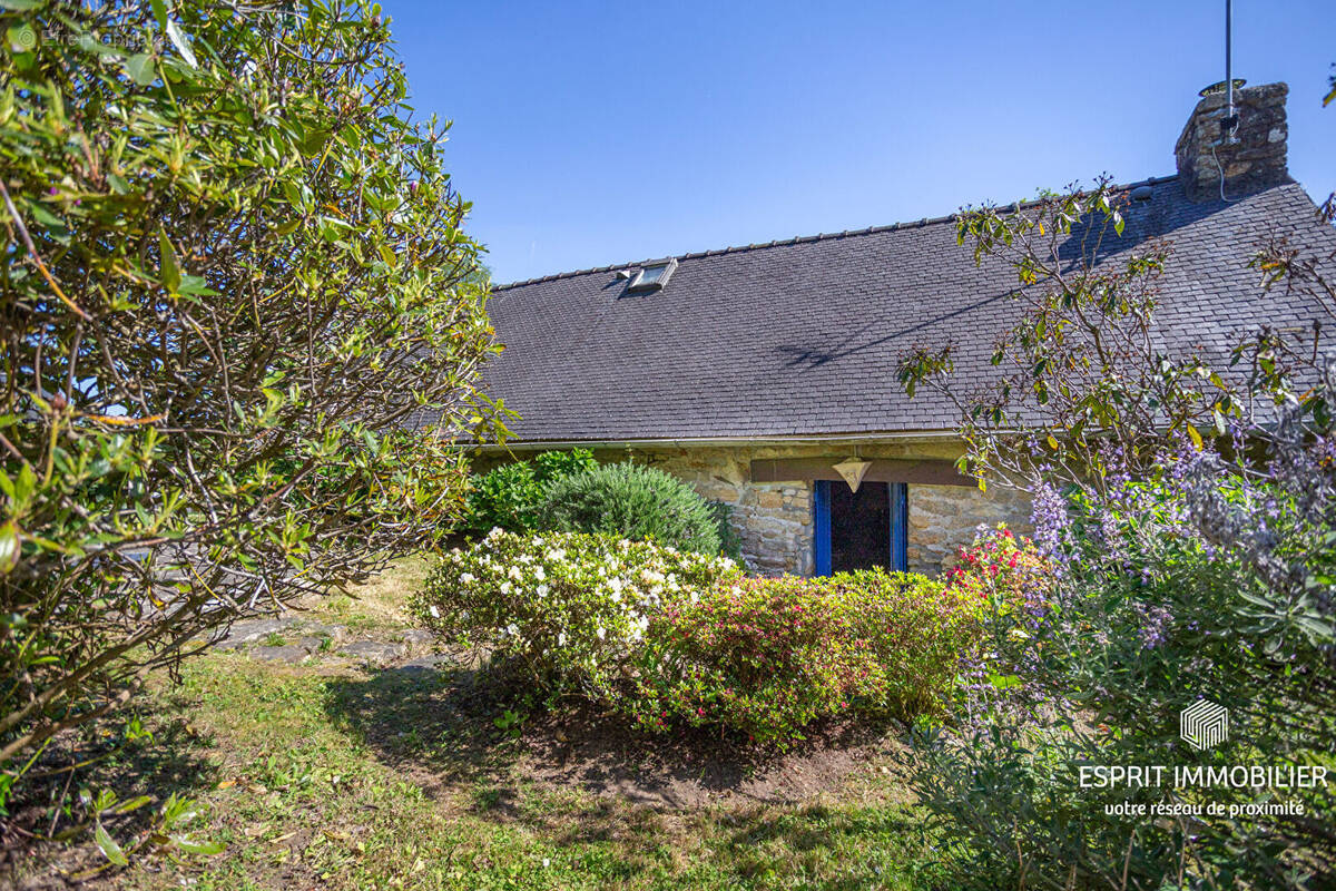 Maison à RIEC-SUR-BELON