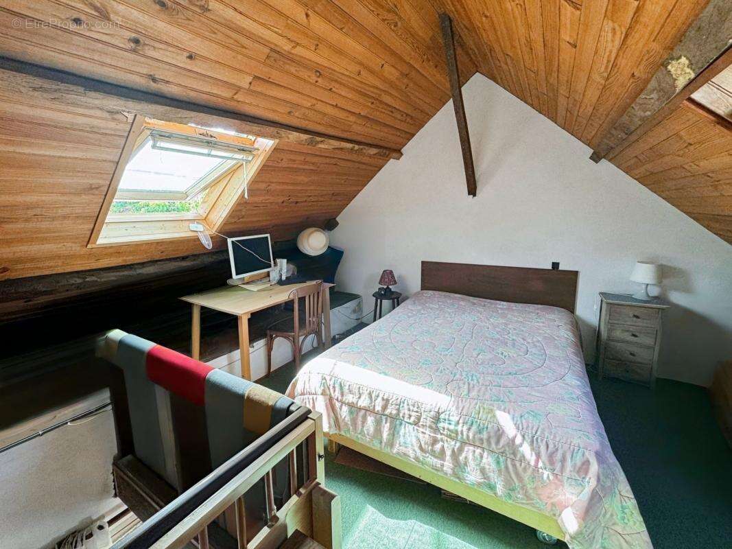 Maison à JOUE-SUR-ERDRE